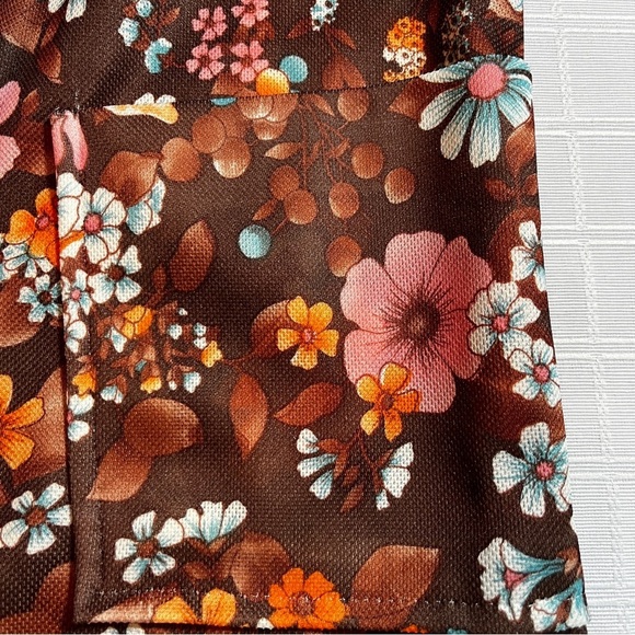 Vintage 1970's Floral Brown Button Up Short Sleeve Women's Shirt Grandmacore - Picture 7 of 9